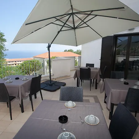 Residenza Prestige B&B 트로페아
